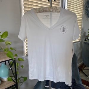Hurley white v neck tee